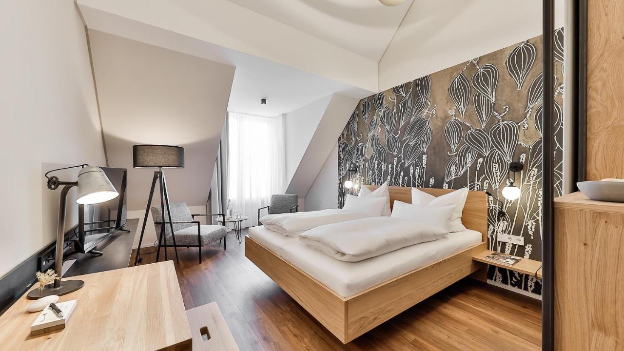 Weinhotel Fritz Walter Niederhorbach Bagian luar foto