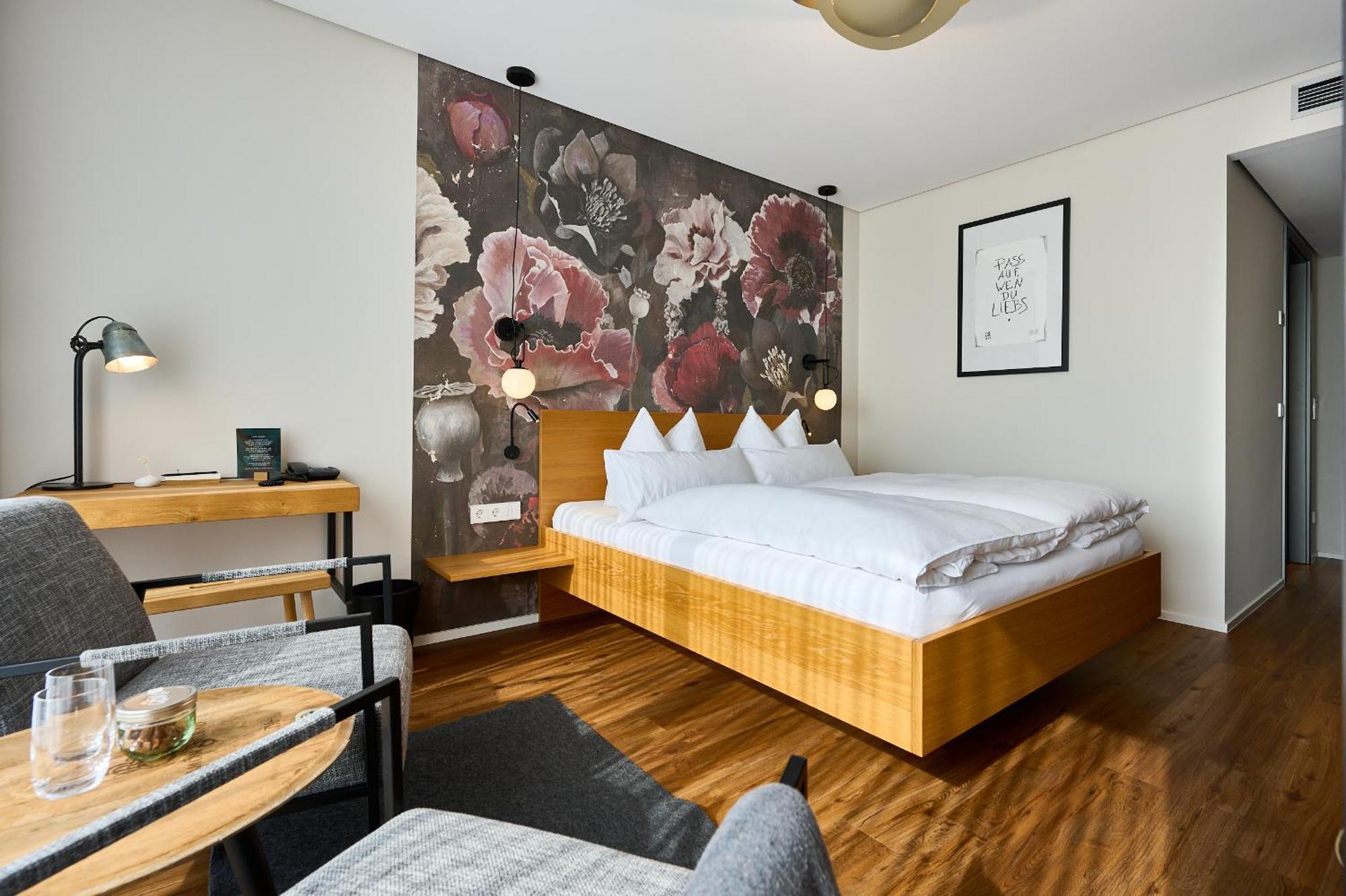 Weinhotel Fritz Walter Niederhorbach Bagian luar foto
