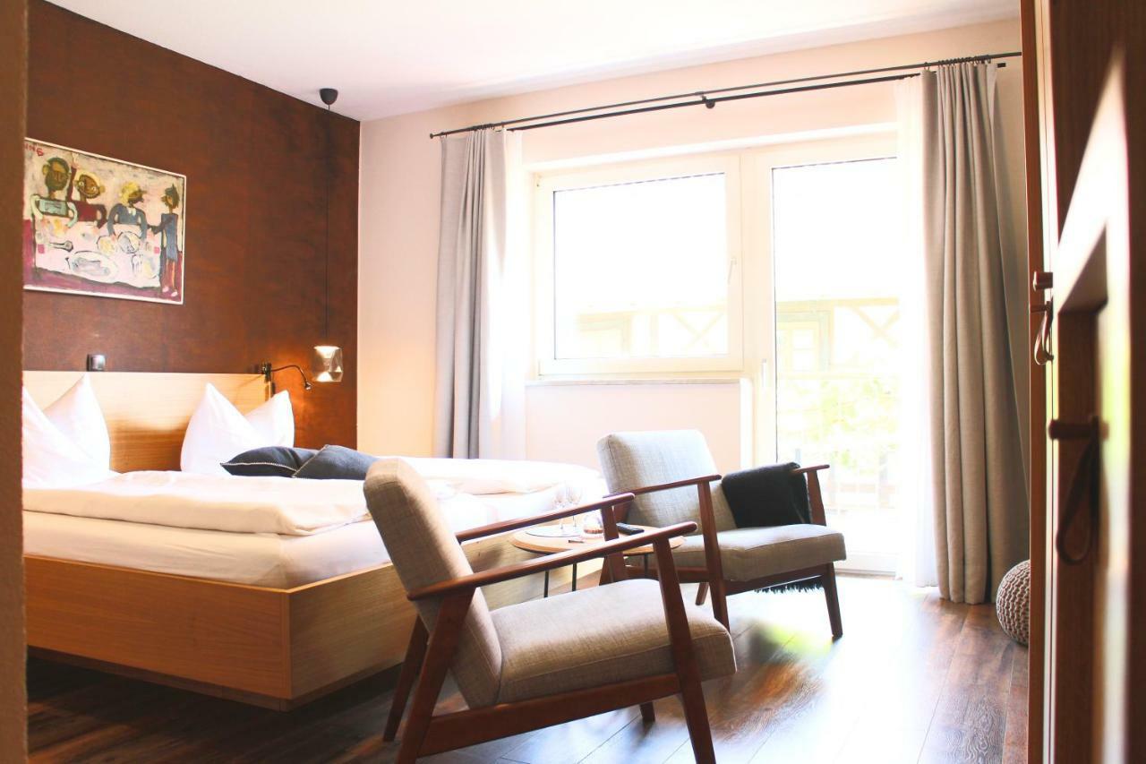 Weinhotel Fritz Walter Niederhorbach Bagian luar foto